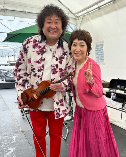 「とても幻想的で良かった」「幸せな世界」葉加瀬太郎が豪華ゲストたちとの記念写真を公開！