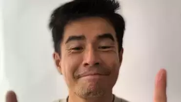 伊藤英明が“謎の自撮り動画”を投稿！「何が面白いか分からないけど…」にファン爆笑「寝起きのお父さん感」