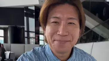 多村仁志が“出会って27年記念日”に妻とのランチデート動画を公開！ファン感動「素敵すぎて涙出る」