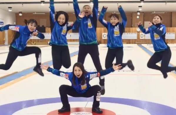 カーリング・吉田知那美、ロコ・ソラーレ新シーズン始動「起承転結の『結』のシーズン」