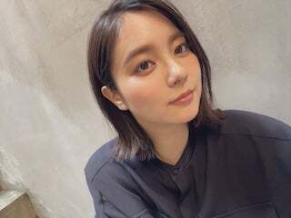 「ほんま好きな顔」女優・新川優愛が近距離自撮りショットを公開