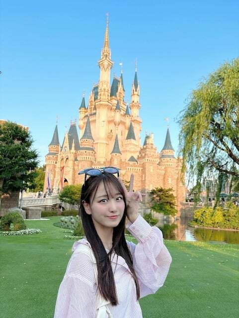 「彼氏目線みたい」イコラブ・瀧脇笙古がディズニーのオフショットを大量放出