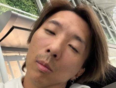 「ようやく日本帰れるぞーーー疲れたーーー」プロゲーマー・どぐらが海外プロツアーから帰国