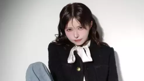 「めっちゃオシャレで可愛いよ」益若つばさ、"お姉さんモード100"の私服ショットにファン歓喜