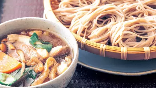 「マッシュルームのカレー天ぷらって斬新！」土井善晴の“旬の和食5選”が話題に