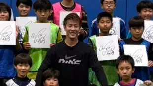 柿谷曜一朗が笑顔で交流！東京で開催された「イオンドリームキャンペーン」に反響