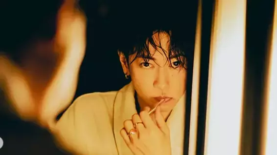 「1枚目で射抜かれました!」佐藤健、深圳での最新オフショットにファン悶絶