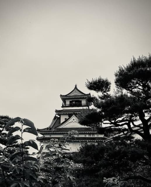 シシド・カフカが高知公演の終了を報告！高知の街並みに魅了される！？