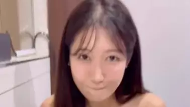 「定期的に行きたくなる」美人気象予報士・穂川果音、韓国グルメ&quot;タッカルクッス&quot;に舌鼓！