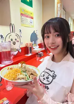 大好きモモンガと!!高崎かなみ 、ちいかわラーメン豚 で大満足!