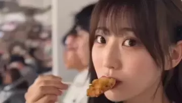 「野球観戦デートしちゃう？？」久木田帆乃夏、可愛すぎる球場グルメ"モグモグ"ムービーにファンメロメロ