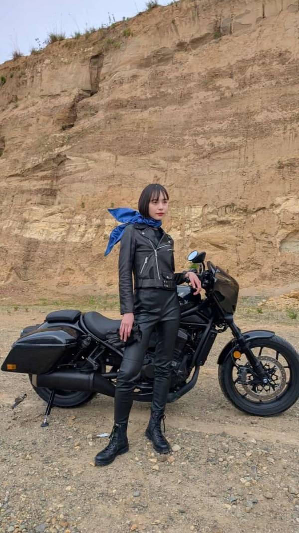 井桁 弘恵、話題の謎レンジャー「瀬戸しお仮面」の裏側を大公開