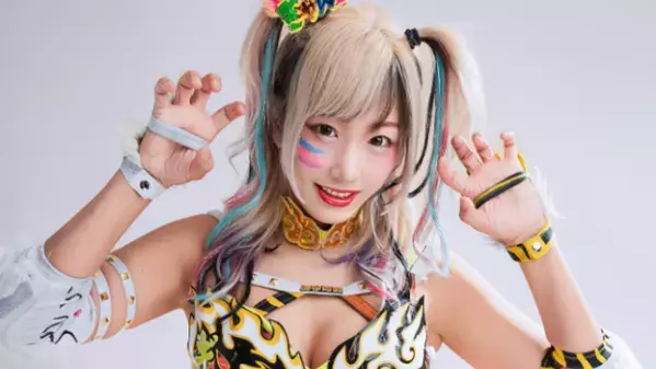 「可愛くて強いなんて最強すぎるぜ」ウナギ・サヤカ、インスタ最新ショットは可愛すぎる"ガオーポーズ"！