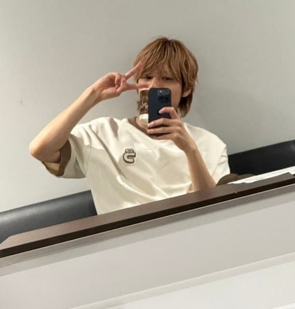 WEST. 中間淳太、イベント前にコーヒーブレイクショットを公開！「雨降りませんように！！」と願いを込める