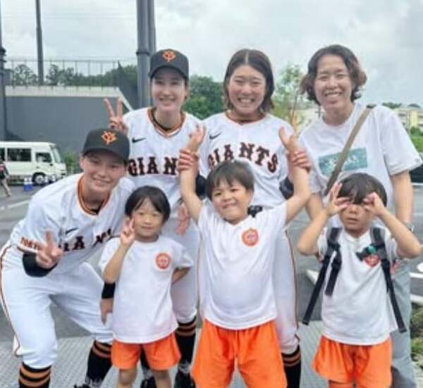 元なでしこ・岩清水梓、初めてのジャイアンツタウンスタジアム訪問を報告