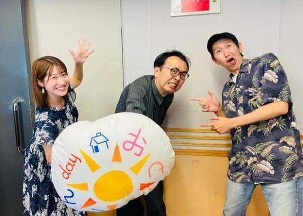 文化放送・坂口愛美アナ、ラジオ番組「おとなりさんday」の有名ゲストコンビとのスリーショットを公開