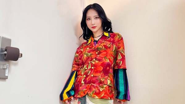 ファーストサマーウイカ、個性全開のヴィンテージMIXコーデ披露！