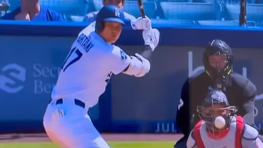 大谷翔平の“神プレー”を絶賛！自身の草野球戦でも圧巻の二刀流ぶりを披露