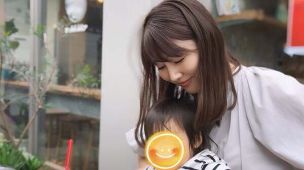 「ほぼゆっくりは飲めませんー笑」癒やし系ママタレント、子どもと過ごす最近のいろいろにファンがほっこり！