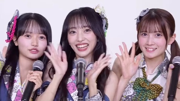 AKB48 "平成すぎる衣装にMAXハイテンション"！2010年の名曲「ヘビーローテーション」のパフォーマンス動画が公開