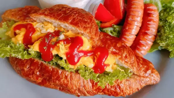 「まるでホテルの朝食」渡辺美奈代の“ワンプレートモーニング”が美しすぎると話題に！