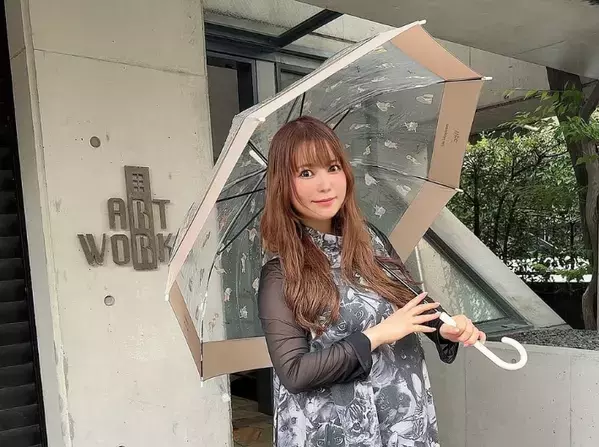 保護猫支援も！ファッションに遊び心満載のしょこたん