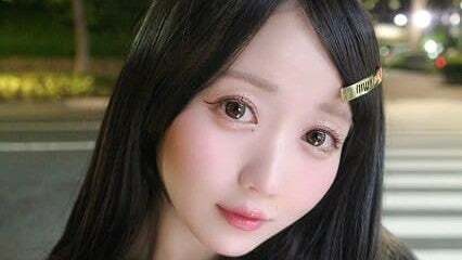 まるでデート気分!?イコラブ 大谷映美里が黒コーデ×デコ出し姿を披露してファン騒然！