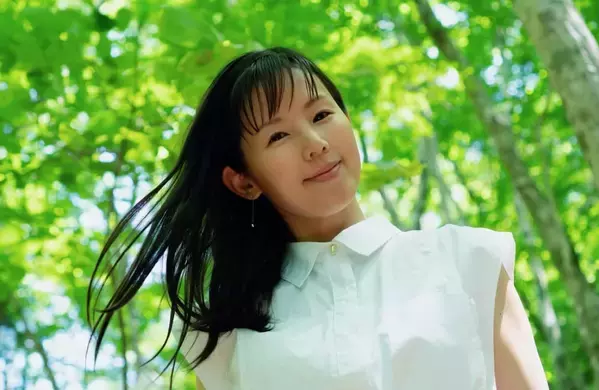 小西真奈美が発信！7月から美と健康情報配信