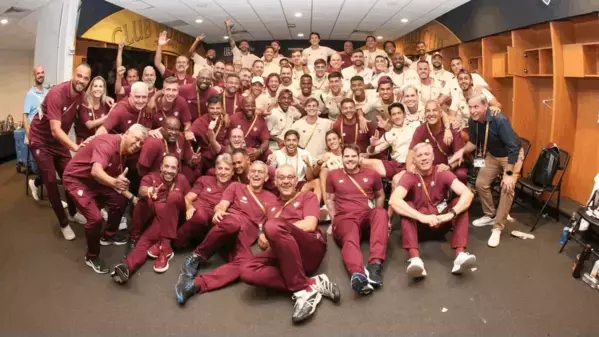 “任務完了！”チアゴ、ベスト16進出を集合写真で報告