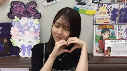 西﨑美空、オンラインお話会でファンと交流「家宝です！」可愛すぎる私服姿も話題に