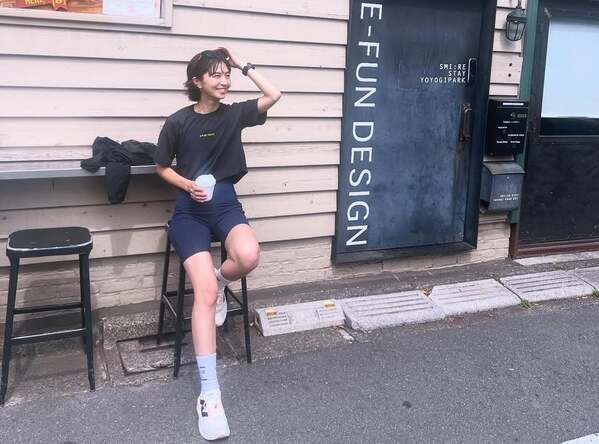 「いつかの朝ラン」40代美女タレントが美スタイル維持の悩みを明かす！？美脚際立つランニングショットを披露！