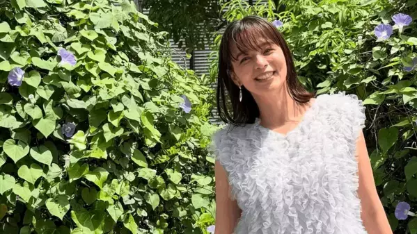 「毎日暑すぎる〜」加藤ローサ、暑さに負けない笑顔ショットにファン絶賛「可愛い笑顔が眩しい」