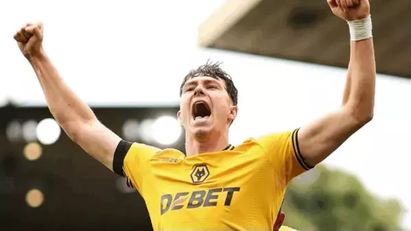 “2029年までの契約に合意か”ストランド・ラーセン、ウルブズ残留の動きと報道