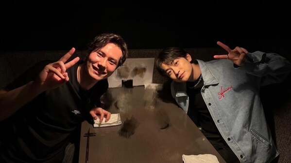 バレーボール・髙橋藍があの「あんぱん」出演俳優と仲良しツーショット披露で「ビジュ良すぎなコンビ」とファン歓喜