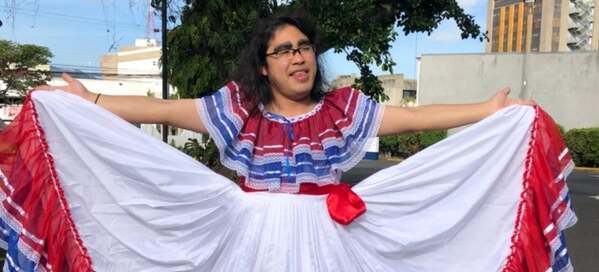 「ワイフに沢山甘えたいと思います」ロッチ中岡が〇〇で尻もちついて怪我