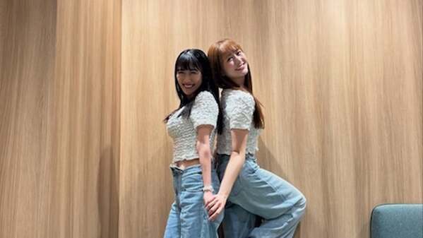 「エレベーターで鉢合わせたとき鏡かと思ったわ笑」ももクロ・あーりんがあのメンバーとまさかの双子コーデ！？