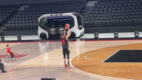 トヨタが仕掛ける新アリーナ TOYOTA ARENA TOKYO 開業記念式典に室伏広治⽒、ザック・バランスキーら登場