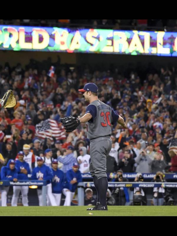 ヤンキース名救援投手が現役引退　家族らに感謝