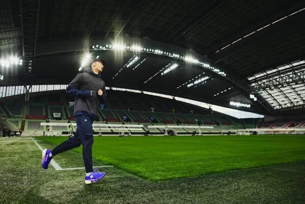 デサント、ランニングと写真を融合した新イベント「Run GRAPHY KOBE」を開催