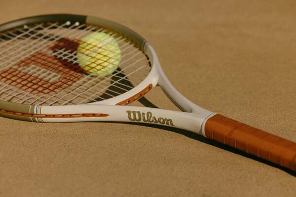 ウイルソン、インディアンウェルズ着想の限定テニスコレクション「Desert Vibes Collection」を発売